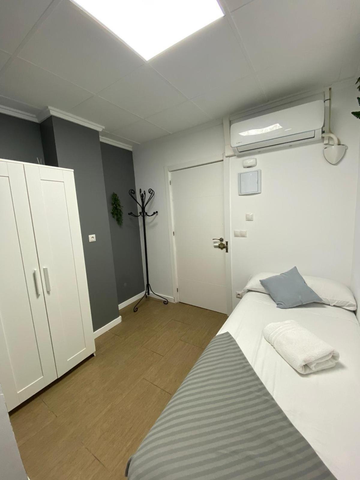Optimus Comfort Valencia Buitenkant foto