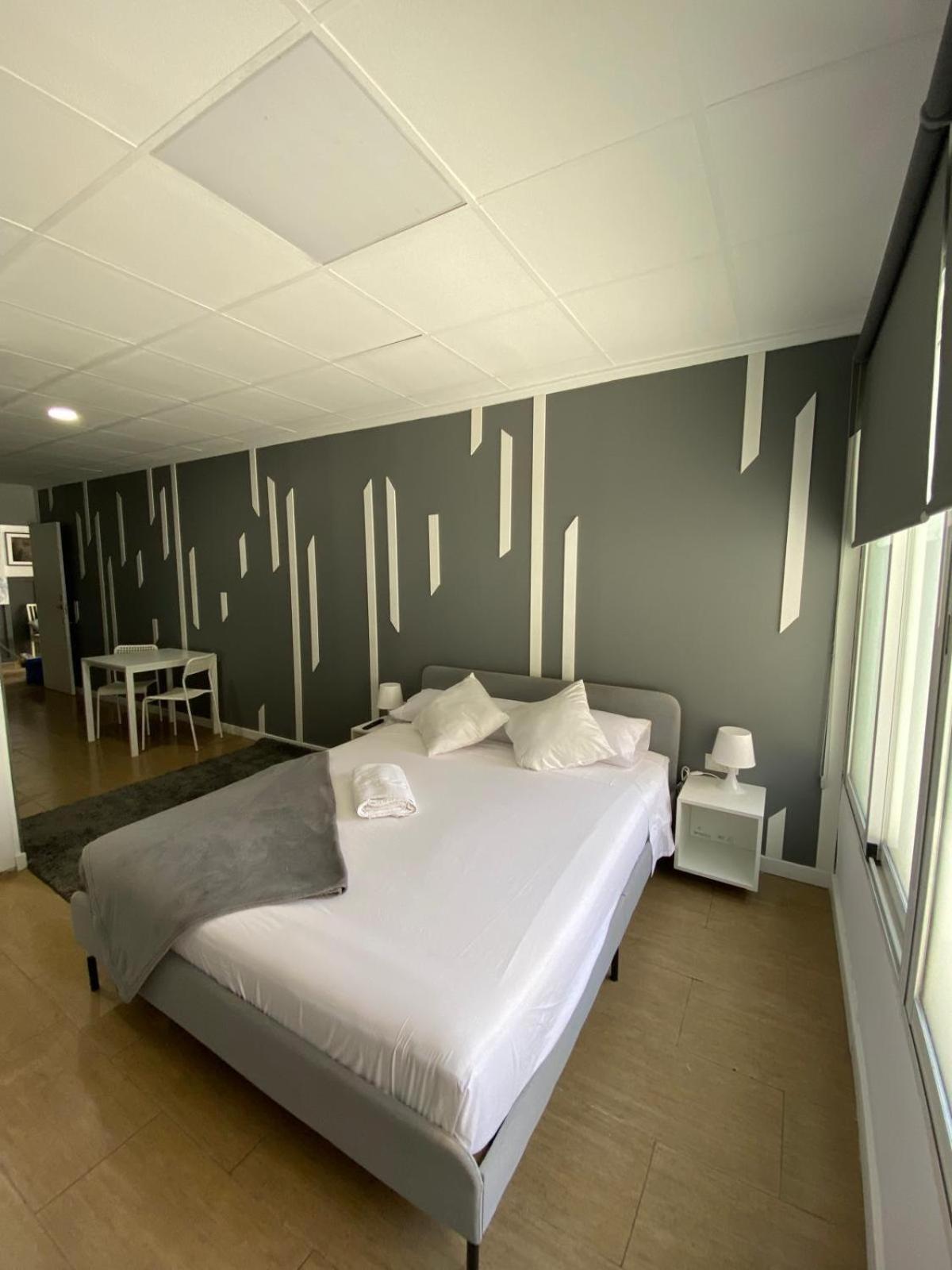 Optimus Comfort Valencia Buitenkant foto