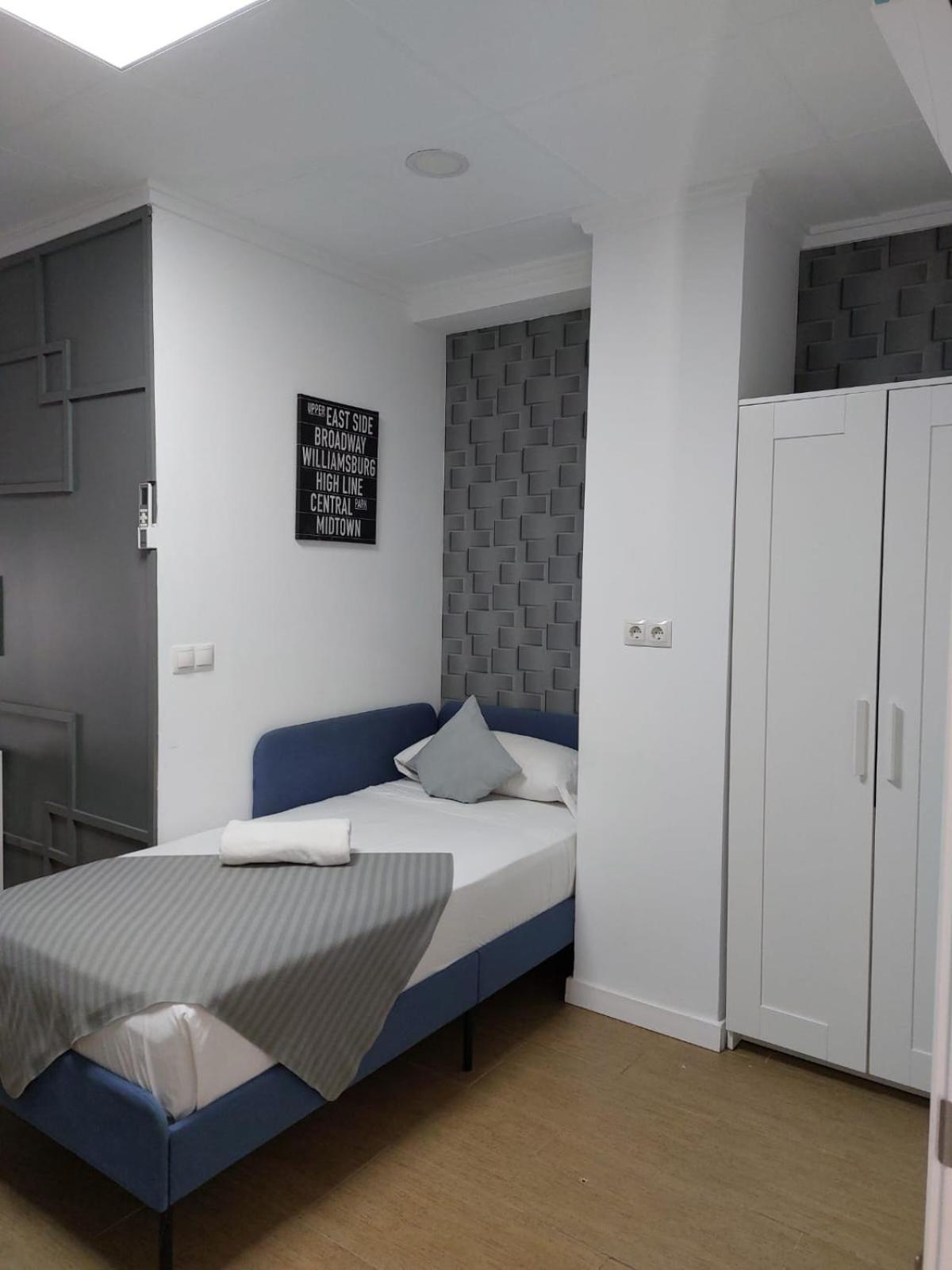 Optimus Comfort Valencia Buitenkant foto